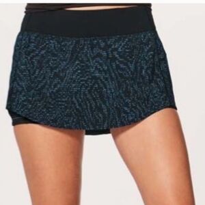 lululemon athletica Final Lap Black and Blue Skort Size 10